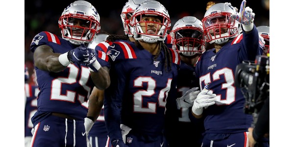 Les joueurs des New England Patriots commencent un nouveau mode d'entraînement Les joueurs des New England Patriots commencent un nouveau mode d'entraînement